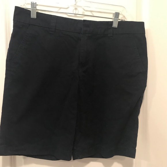Tommy Hilfiger Navy Blue Chino Bermuda shorts. siz - Picture 1 of 3